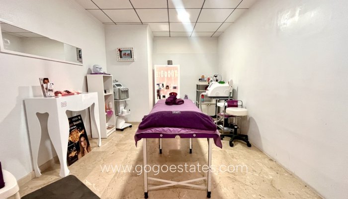 Te koop - Commercieel - Overig - Orihuela - Villamartin