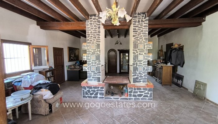 Te koop - Huis - Vrijstaande Villa - Novelda - Novelda Centro