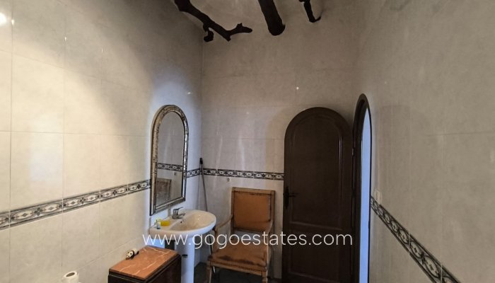 Te koop - Huis - Vrijstaande Villa - Novelda - Novelda Centro