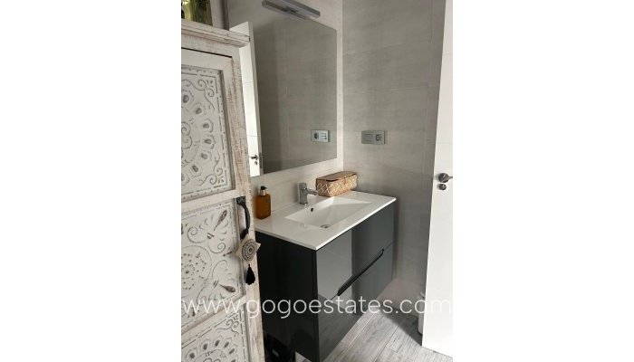 Te koop - Huis - Vrijstaande Villa - Benijofar - Daya Vieja Centro