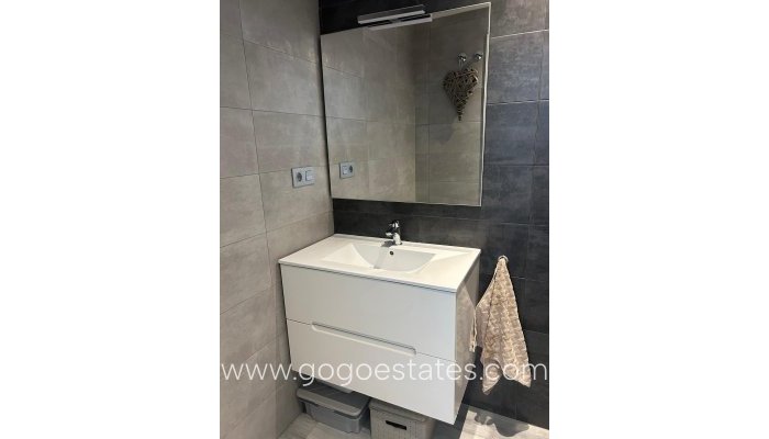 Te koop - Huis - Vrijstaande Villa - Benijofar - Daya Vieja Centro