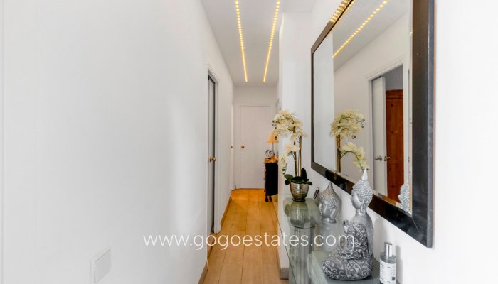 Te koop - Appartement - Appartement op de middelste verdieping - Torrevieja - Playa del Cura