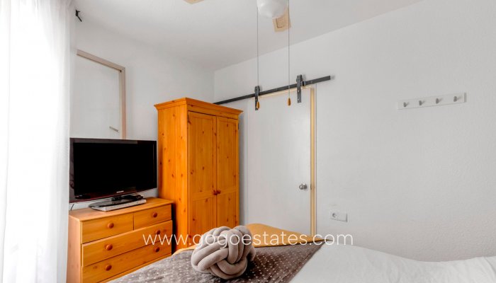 Te koop - Appartement - Appartement op de middelste verdieping - Torrevieja - Playa del Cura