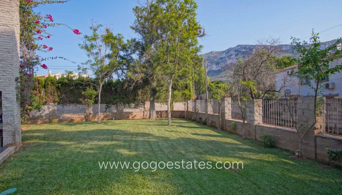 Te koop - Huis - Vrijstaande Villa - Dénia - Denia Centro