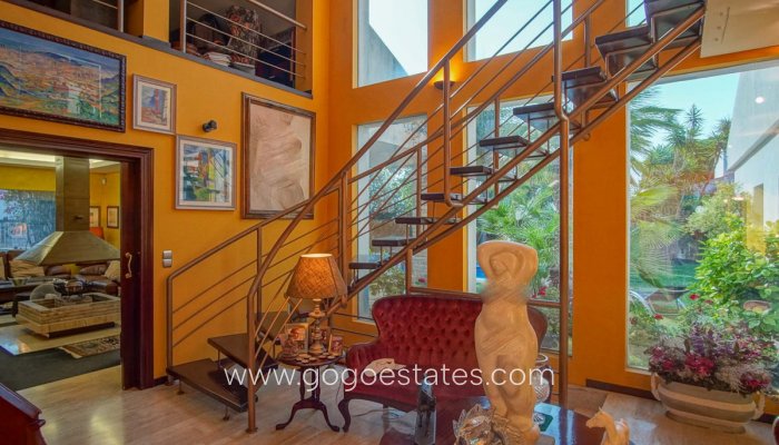 Te koop - Huis - Vrijstaande Villa - Dénia - Denia Centro