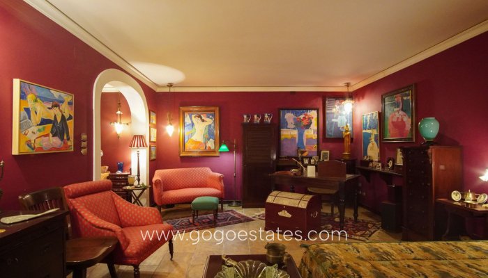 Te koop - Huis - Vrijstaande Villa - Dénia - Denia Centro