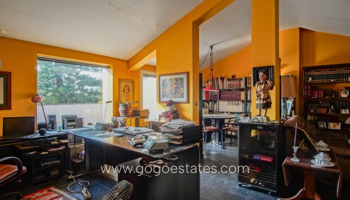 Te koop - Huis - Vrijstaande Villa - Dénia - Denia Centro