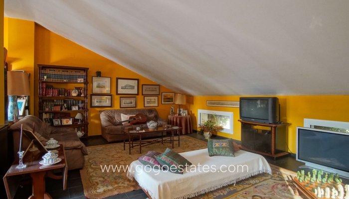 Te koop - Huis - Vrijstaande Villa - Dénia - Denia Centro