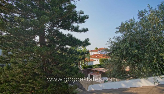 Te koop - Huis - Vrijstaande Villa - Dénia - Denia Centro