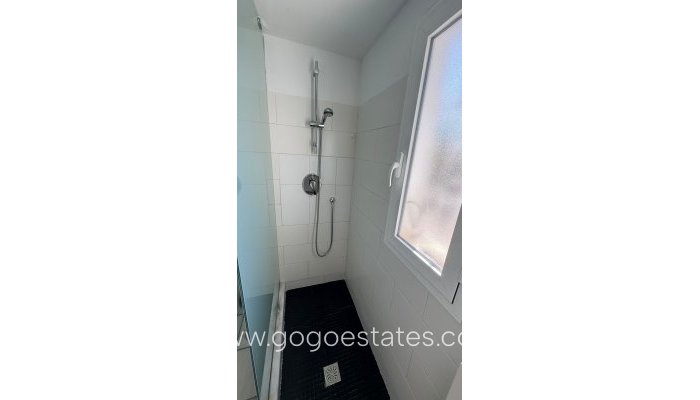 Te koop - Huis - Halfvrijstaande woning - Torrevieja - Torrevieja Centro