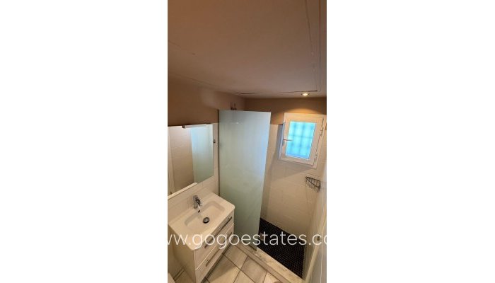 Te koop - Huis - Halfvrijstaande woning - Torrevieja - Torrevieja Centro