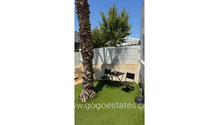 Te koop - Huis - Halfvrijstaande woning - Torrevieja - Torrevieja Centro