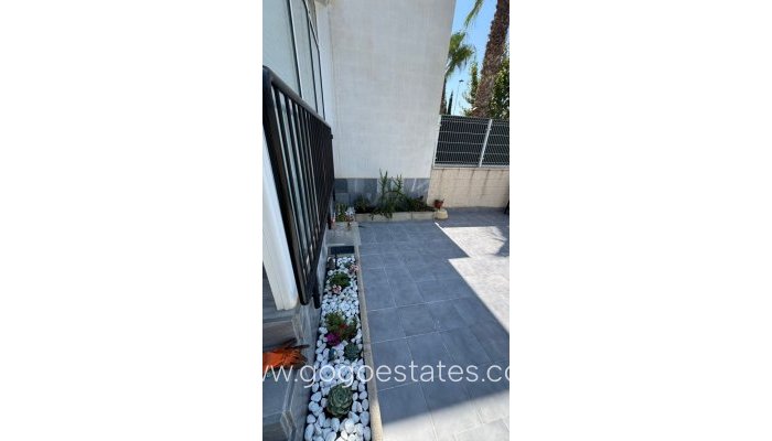 Te koop - Huis - Halfvrijstaande woning - Torrevieja - Torrevieja Centro