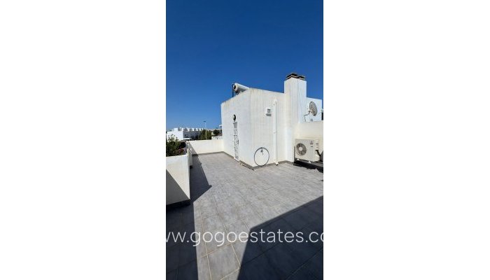 Te koop - Huis - Halfvrijstaande woning - Torrevieja - Torrevieja Centro
