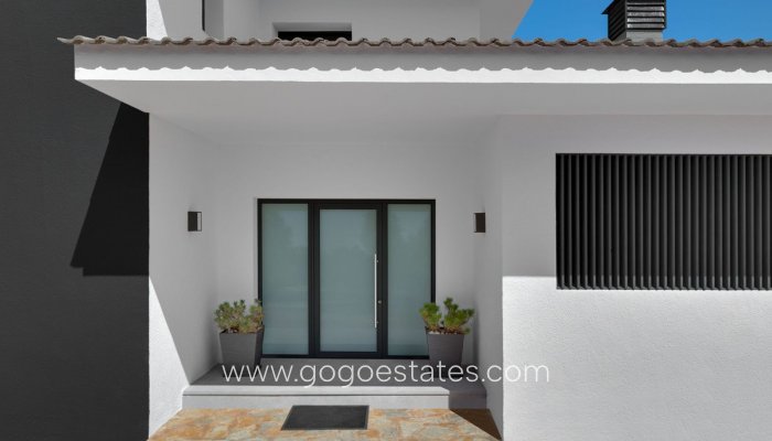 Te koop - Huis - Vrijstaande Villa - Calpe - Calpe Centro