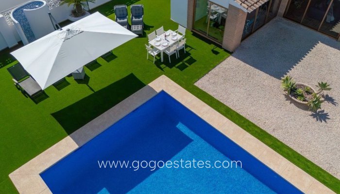 Te koop - Huis - Vrijstaande Villa - Calpe - Calpe Centro