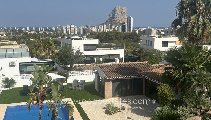 Te koop - Huis - Vrijstaande Villa - Calpe - Calpe Centro