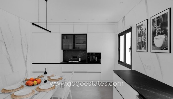 Te koop - Huis - Vrijstaande Villa - Calpe - Calpe Centro