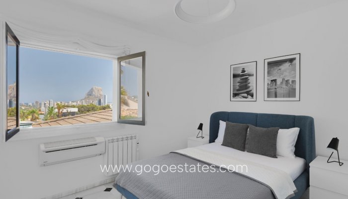 Te koop - Huis - Vrijstaande Villa - Calpe - Calpe Centro
