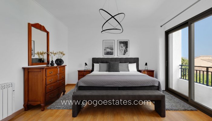 Te koop - Huis - Vrijstaande Villa - Calpe - Calpe Centro