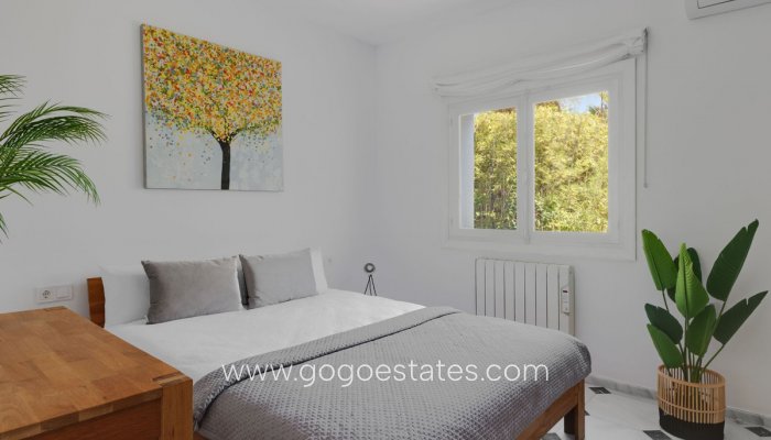 Te koop - Huis - Vrijstaande Villa - Calpe - Calpe Centro