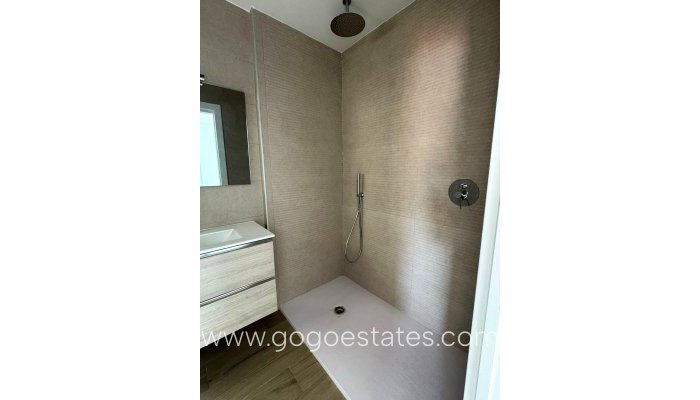 Te koop - Huis - Vrijstaande Villa - Torrevieja - Aguas Nuevas