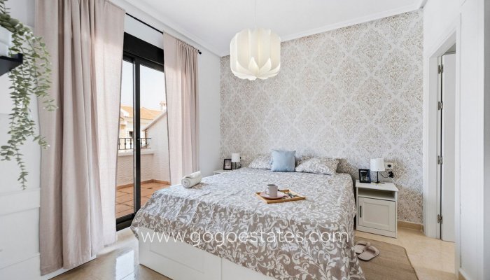 Te koop - Huis - Stadswoning - San Miguel De Salinas - San Miguel de Salinas Centro