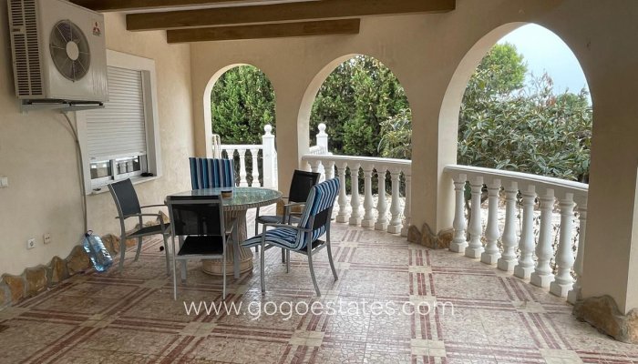 Te koop - Huis - Vrijstaande Villa - Benijofar - Daya Vieja Centro