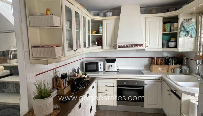 Te koop - Huis - Stadswoning - Formentera de Segura