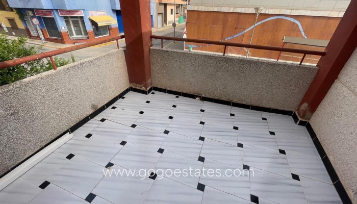 Te koop - Huis - Stadswoning - Formentera de Segura