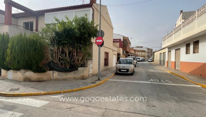 Te koop - Huis - Stadswoning - Formentera de Segura