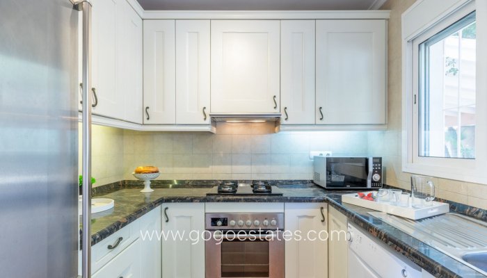 Te koop - Huis - Vrijstaande Villa - Teulada - Moraira