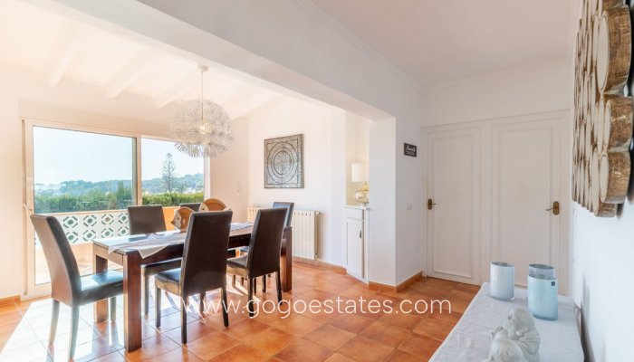 Te koop - Huis - Vrijstaande Villa - Teulada - Moraira