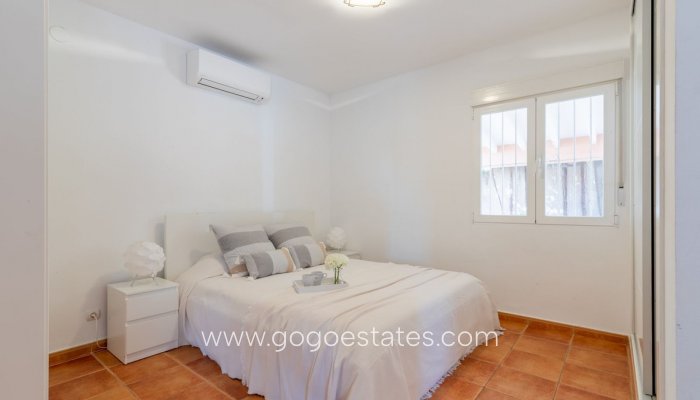 Te koop - Huis - Vrijstaande Villa - Teulada - Moraira