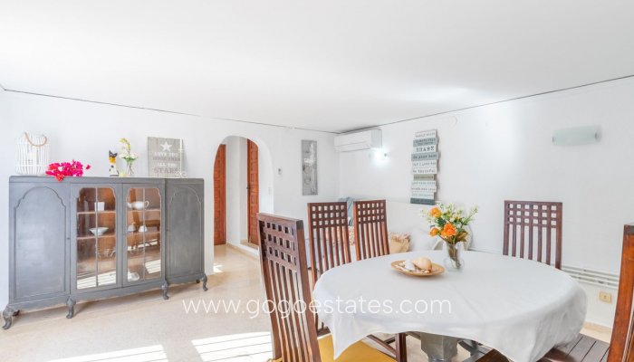 Te koop - Huis - Vrijstaande Villa - Teulada - Moraira