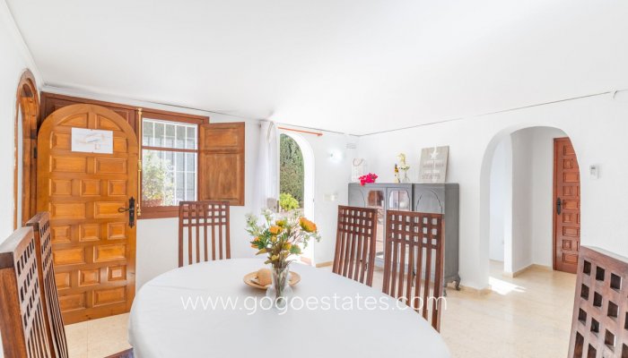 Te koop - Huis - Vrijstaande Villa - Teulada - Moraira