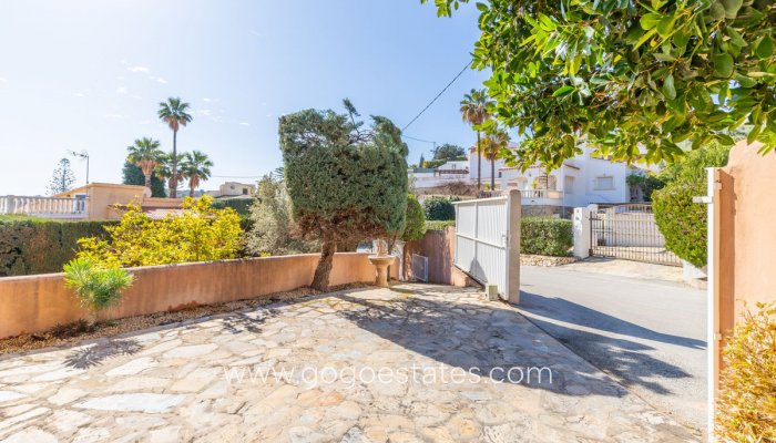 Te koop - Huis - Vrijstaande Villa - Teulada - Moraira