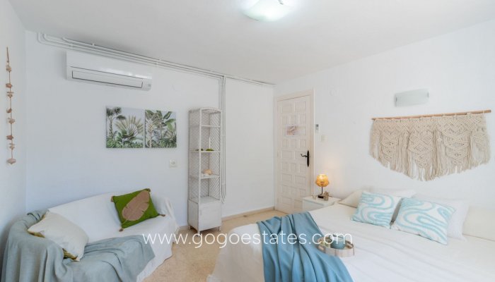 Te koop - Huis - Vrijstaande Villa - Teulada - Moraira