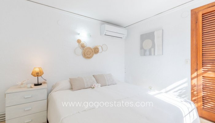 Te koop - Huis - Vrijstaande Villa - Teulada - Moraira