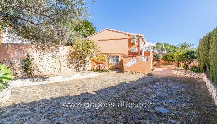 Te koop - Huis - Vrijstaande Villa - Teulada - Moraira