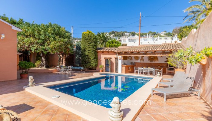 Te koop - Huis - Vrijstaande Villa - Teulada - Moraira