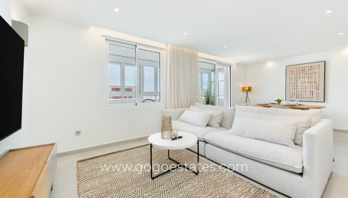 Te koop - Appartement - Penthouse Duplex - Torrevieja - Torrevieja Centro