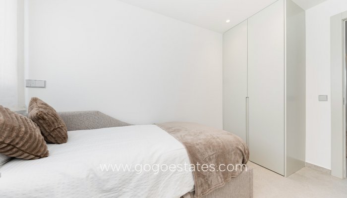 Te koop - Appartement - Penthouse Duplex - Torrevieja - Torrevieja Centro