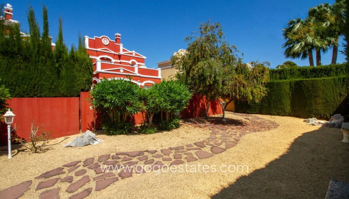 Te koop - Huis - Vrijstaande Villa - Calpe - Calpe Centro