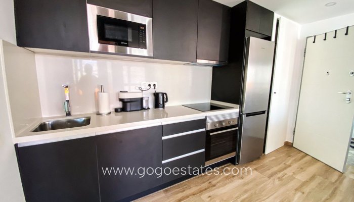 Te koop - Appartement - Appartement op de middelste verdieping - Torrevieja - Torrevieja Centro