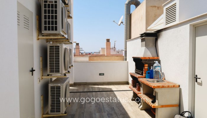 Te koop - Appartement - Appartement op de middelste verdieping - Torrevieja - Torrevieja Centro