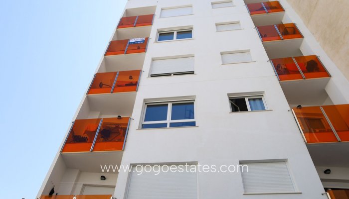Te koop - Appartement - Appartement op de middelste verdieping - Torrevieja - Torrevieja Centro