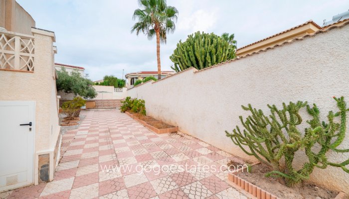 Te koop - Huis - Vrijstaande Villa - Rojales - Ciudad Quesada