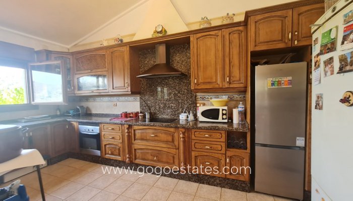 Te koop - Huis - Vrijstaande Villa - Petrel - Petrer