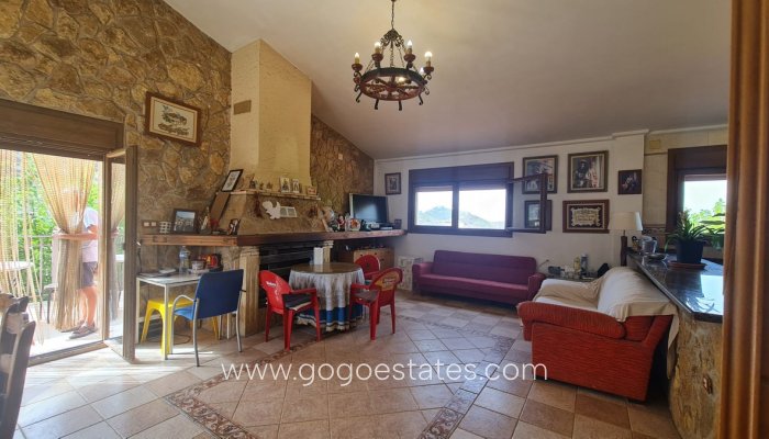 Te koop - Huis - Vrijstaande Villa - Petrel - Petrer